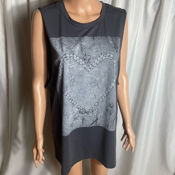 Cotton On Women’s Size M Gray Sleeveless Tank Top Long with Heart Design - Picture 1 of 7